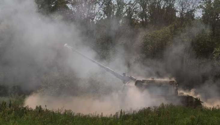 日本参议员石平长期散布谬论，外交部：采取冻结财产、不准入境等反制措施